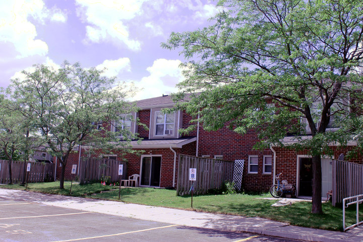 apex property management meadowvale community housing cooperative facade